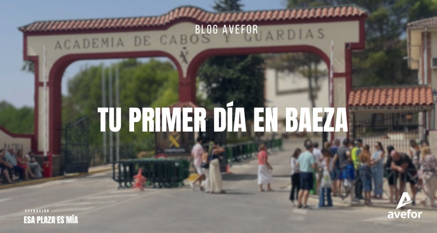 Imagen en la que se se ve la puerta de entrada de la Academia de la Guardia Civil de Baeza