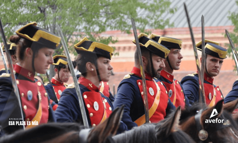 Uniforme de Etiqueta de la Guardia Civil